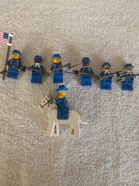 LEGO® MiniFigures Civil War Union Soldiers w/ General on Horse