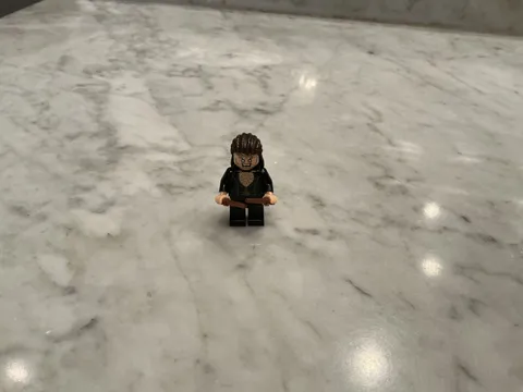 LEGO Minifigure Fenrir Greyback from Harry Potter set 76471 Knockturn Alley