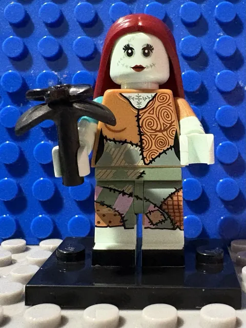 LEGO minifigure SALLY Disney series 2