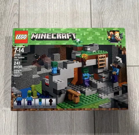 LEGO Minecraft The Zombie Cave 21141 241pc Box Set Ages 7-14