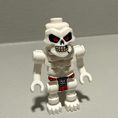 LEGO Ninjago - Skulkin Minifigure, Minifig, Fig Excellent Condition! Njo0624