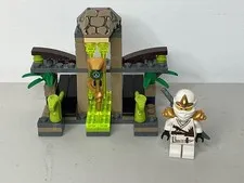 LEGO Ninjago 9440 Venomari Shrine [PRE-BUILT]