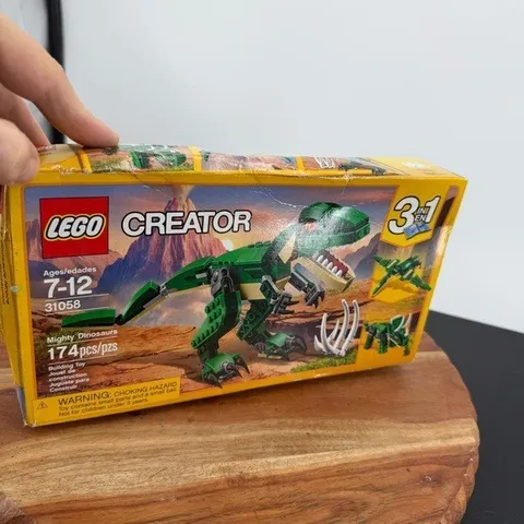 LEGO Creator 3-in-1 Mighty Dinosaurs (31058) building set