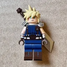 Lego Final Fantasy Cloud Strife KO Customs pad minifigure FFVII Remake