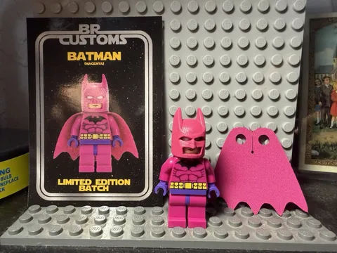 RARE custom LEGO Batman the Videogame Minifigure DC magenta batman suit (2006)