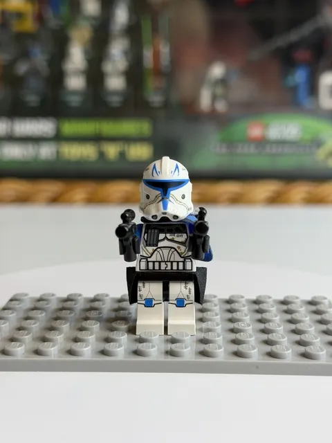 LEGO Star Wars P2 Captain Rex Minifigure SW0450