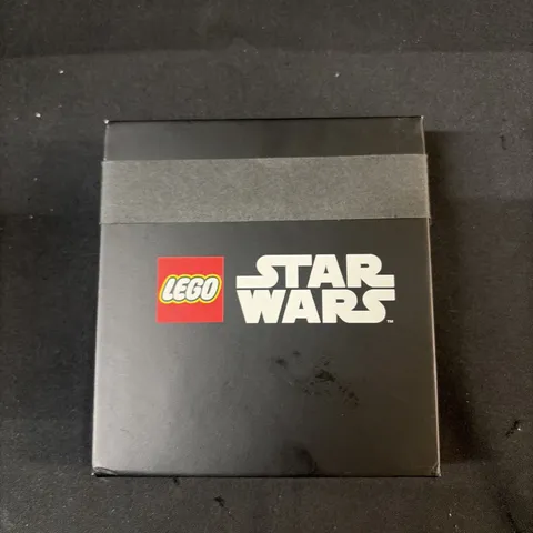 LEGO Star Wars The Mandalorian and Grogu Display Gift with Purchase (75442 GWP)