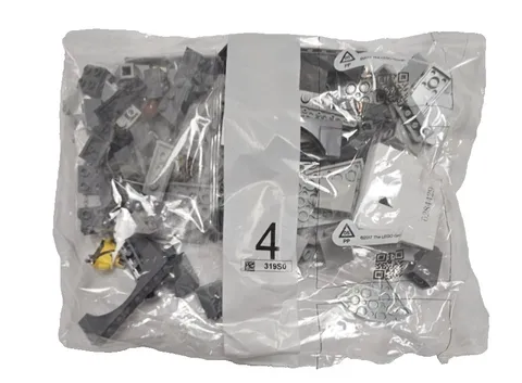 LEGO Star Wars The Millennium Falcon #75257-Sealed Parts Bag # 4 ONLY - Mini Fig