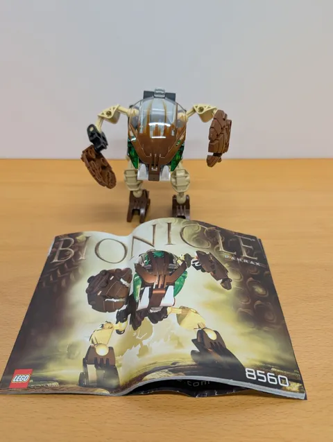 LEGO BIONICLE: Pahrak (8560) Complete 