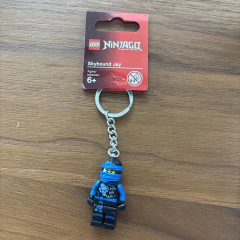 LEGO NINJAGO Skybound Jay Keychain 853534 New