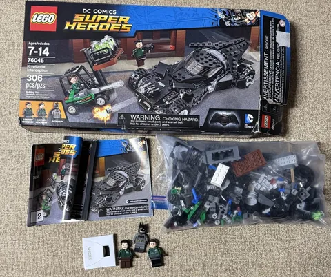 LEGO DC Comics Super Heroes 76045 Kryptonite Interception Complete With Manual