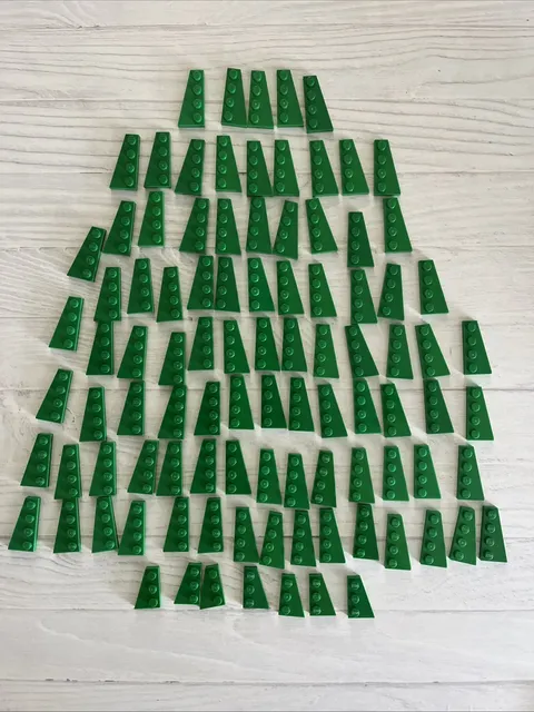 LEGO GREEN LOT 97 PCS 2X4 2X3 PLATE LEFT RIGHT WING VARIETY BUILDING PIECES