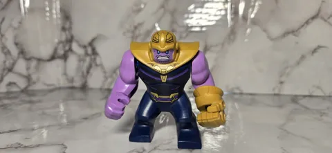 LEGO Marvel Super Heroes Avengers Infinity War Thanos Big Fig Minifigure 76107