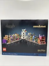LEGO Harry Potter: Diagon Alley Wizarding Shops (76444) DAMAGED BOX