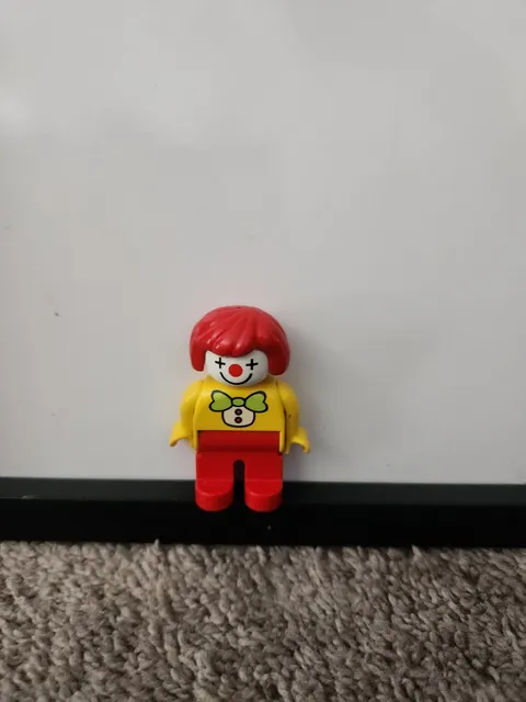 LEGO DUPLO  MAN CLOWN FIGURE VINTAGE