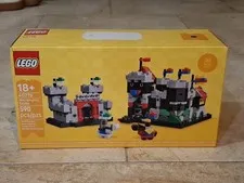 LEGO Castle 40775 Mini Knight's Castle 590pc 18+ Limited Edition Set