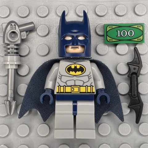 Lego DC Super Heroes Minifigure SH0025 Batman Type 1 Cowl