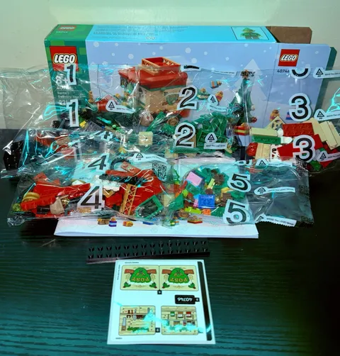LEGO 40746 Santa's Delivery Truck 224pcs - NEW - Broken Seal