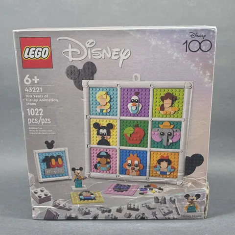 2023 LEGO 43221 - Disney - 100 Years of Disney Animation Icons - Box Damage