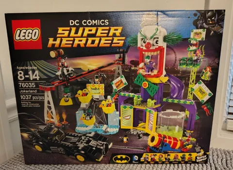 LEGO DC Comics Super Heroes: Jokerland (76035) NIB Sealed
