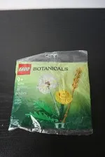 Lego 30701 Botanicals: Field Flowers (30701) Platic Bag Set - Brand New