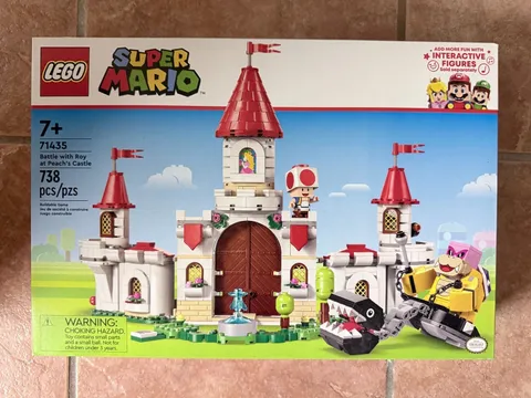 LEGO Super Mario 71435 Battle with Roy at Peach's Castle