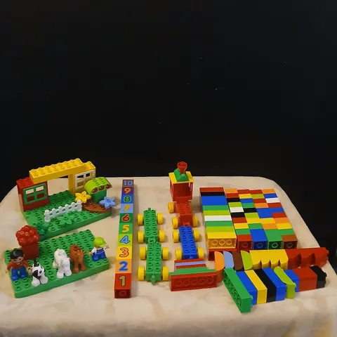 Lego Duplo Bulk Lot 150 Pieces Bricks Figures Cars And Accessories