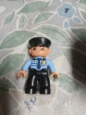 Lego Duplo Figure Police Officer lt. blue/black Ty35