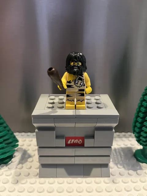 LEGO Caveman Minifigure - Series 1 - 8683 Genuine Wrong Club