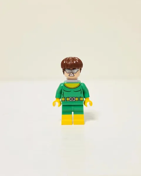 LEGO Dr. Octopus Doc Ock Minifigure Marvel Super Heroes 76059 sh284