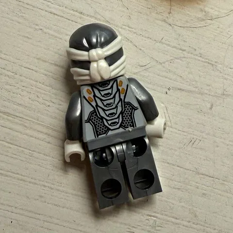 Ninjago Lego mini figure with good condition