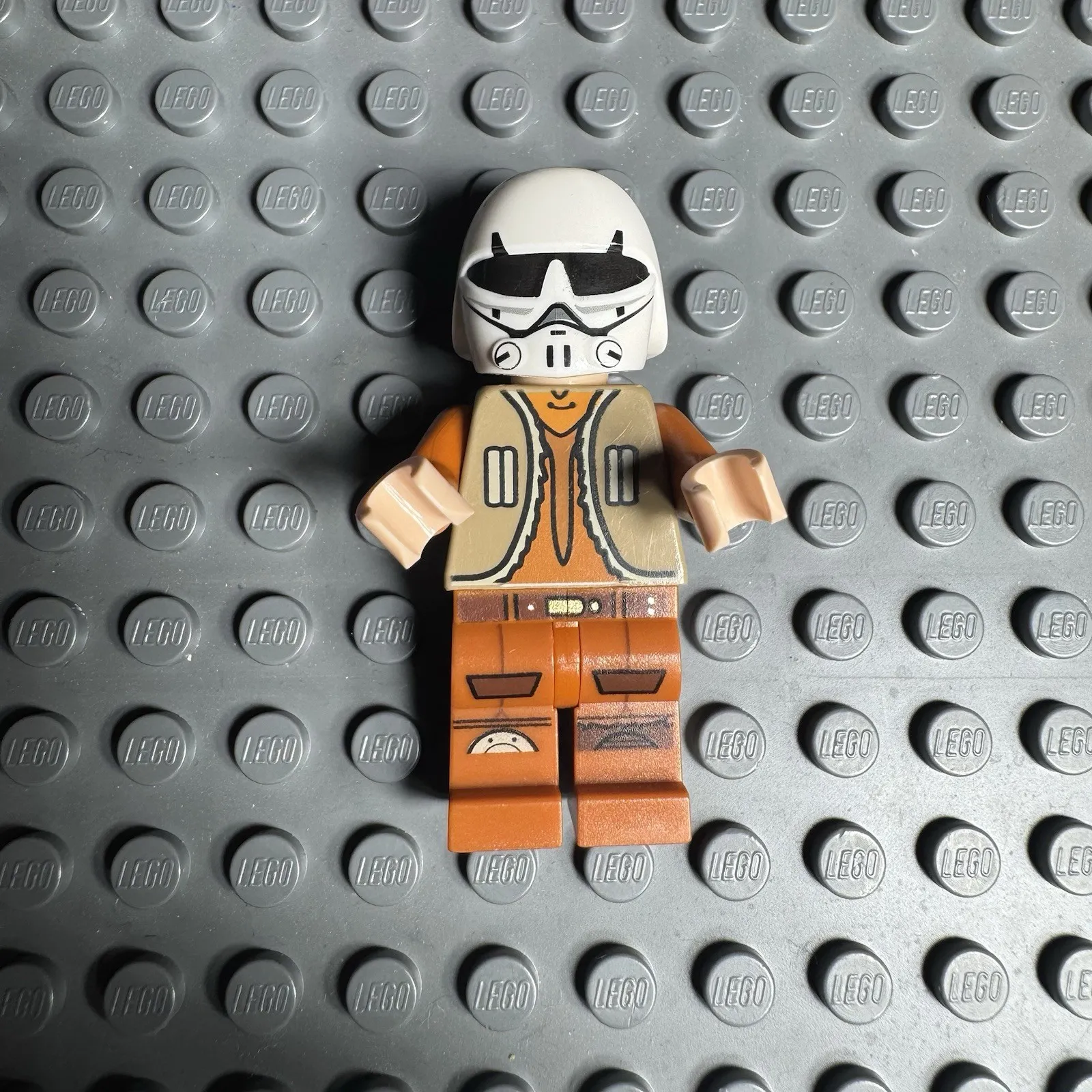 Lego Star Wars Rebels 75048 Ezra Bridger with Helmet Minifigure SW0574A 2014