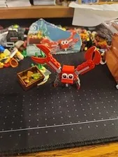 LEGO CREATOR: Deep Sea Creatures (31088) - Crab Only w/ Treasure