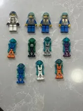 Lego Life On Mars Minifigures Lot of 11 Aliens Martian Astronaut 7315 7316 7313