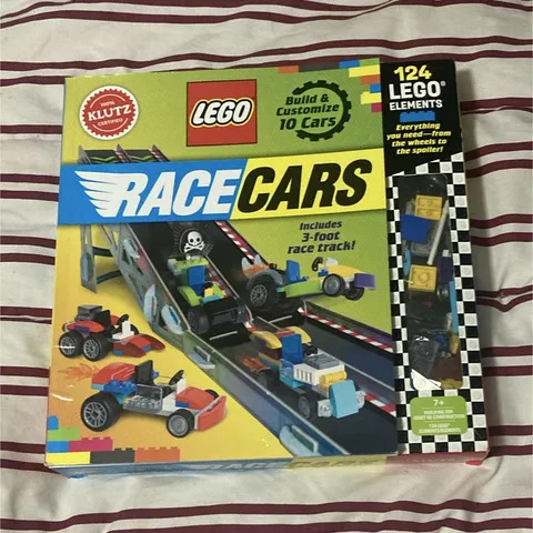 LEGO Race Cars 80206 Klutz Book Kit 124 Pieces Build & Customize Ages 7+