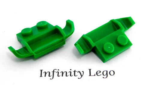 4 LEGO Green Plate 1 x 2 with Racer Grille 4 x 1 x 2/3 Spoiler Sport Car (50949)