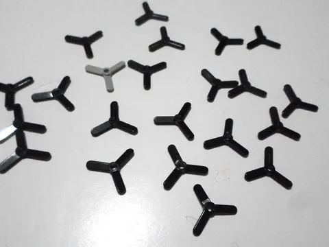 Lot of 20 LEGO Propeller with 3 Blades SMALL PART 2421