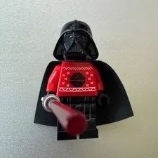 LEGO Star Wars Darth Vader sw1121 Minifigure Red Christmas Sweater Death Star