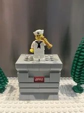LEGO Sailor minifigure CMF Series 4 8804
