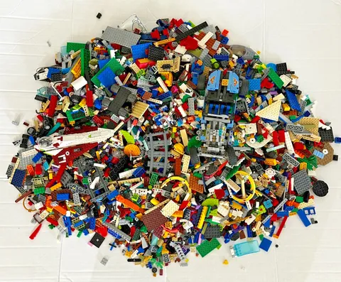 Lego Bulk Lot of 22 Lbs Mixed Building Bricks Blocks Parts Pieces