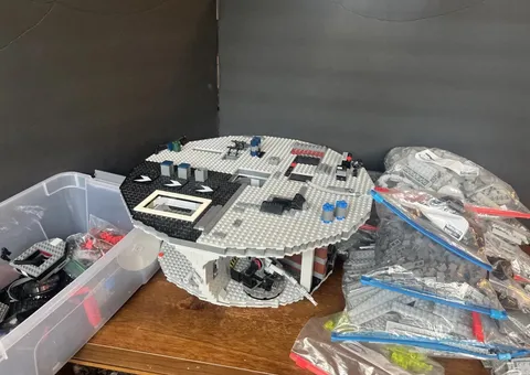 Authentic Lego Star Wars Death Star Set 75159 Incomplete - No Figs