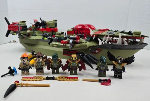 LEGO Cragger's Command Ship 70006 LEGENDS OF CHIMA 100% Complete