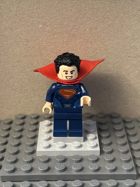 Lego Superman Minifigure DC Super Heroes Dawn of Justice 76044 76087 sh0219