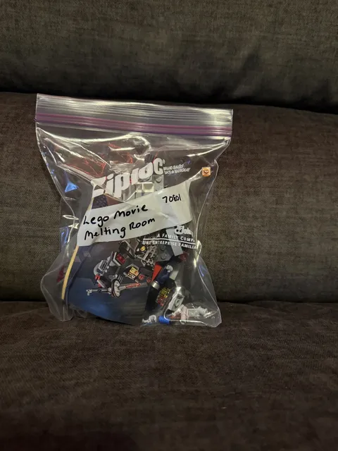 LEGO The LEGO Movie: Melting Room (70801), 99% Complete, Original Instructions