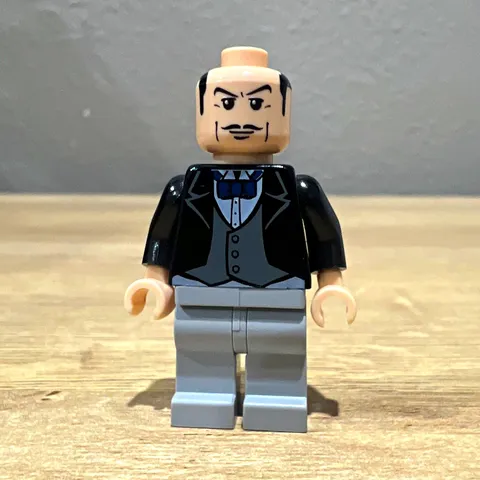 LEGO Batman 2006 Alfred Official Minifigure DC