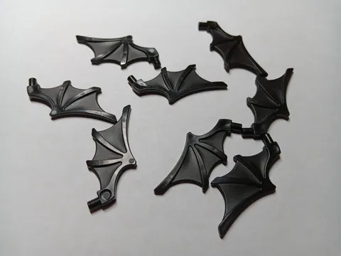 LEGO BULK LOT OF 8 BLACK MINIFIGURE WING BAT STYLE #15082
