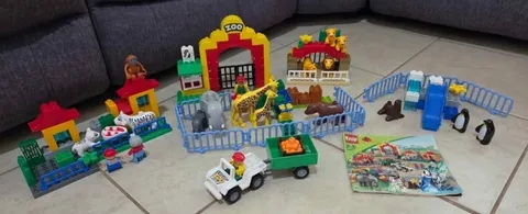 LEGO DUPLO Big City Zoo 6157 Incomplete Set Ages 2-5 Lion Penguin Seal Jeep