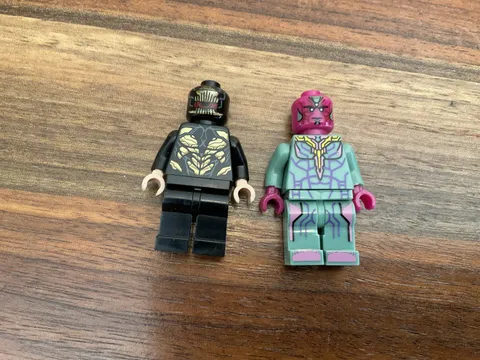 Lego Marvel Vision Minifigure And Marvel Outrider