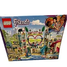 LEGO Friends Heartlake City Resort (41347) 1017 pcs Ages 7-12