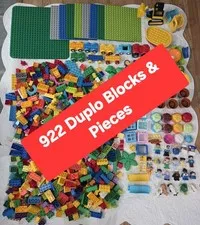 922 LEGO DUPLO Building Blocks Huge LOT Minifigs Base Plates Mega Bloks - 23 lbs